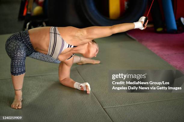 Glendale, CA UFC Bantamweight Champion Ronda Rousey at the Glendale Fighting Club in Glendale, CA. Monday, July 13, 2015. This is sixth week of...