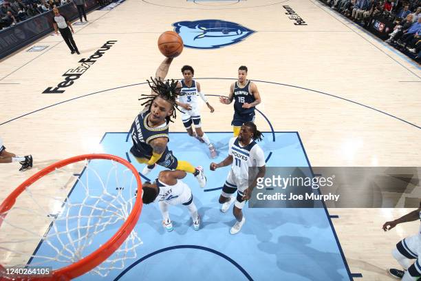 792 Ja Morant Dunk Photos and Premium High Res Pictures - Getty Images