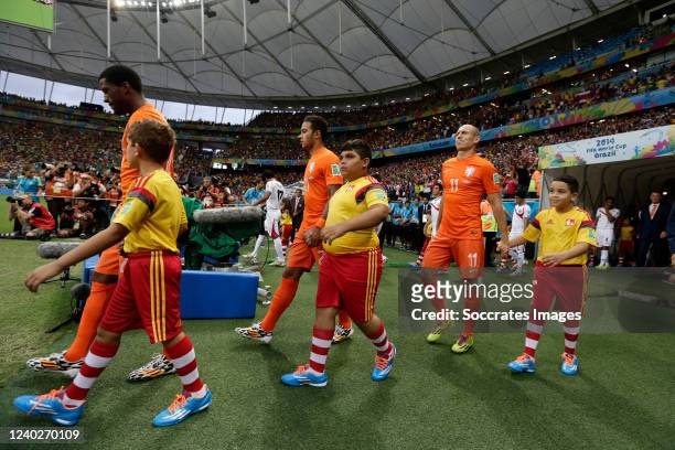 Opkomst Holland Costa Rica Georginio Wijnaldum of Holland, Memphis Depay of Holland, Arjen Robben of Holland during the World Cup match between...