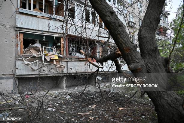 Building damaged by shelling in Kharkiv, eastern Ukraine, on April 27 amid Russian invasion of Ukraine.