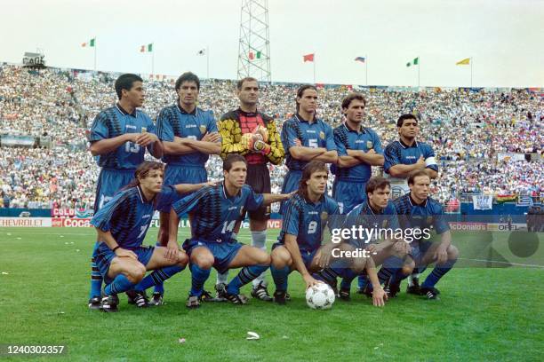 Argentina's national soccer team poses before the 1994 World cup football match between Argentina and Nigeria on June 21, 1994 in Boston.