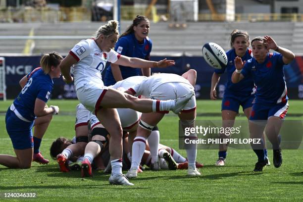 England's centre Emily Scarratt clears the ball during the Six Nations international women's rugby union match between France and England at Jean...