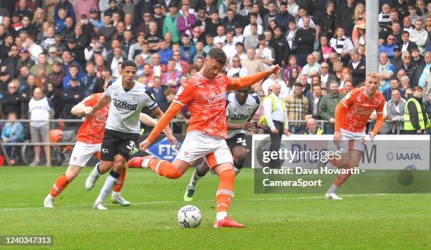 Blackpool's Gary Madine takes the penalty but it was saved during the Sky Bet Championship match between Blackpool and Derby County at Bloomfield...