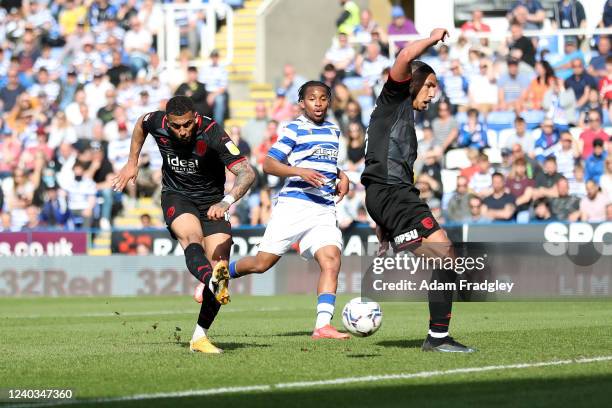 Karlan Grant of West Bromwich Albion scores a goal to make it 0-1 during the Sky Bet Championship match between Reading and West Bromwich Albion at...