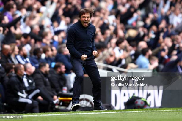 Antonio Conte manager of Tottenham Hotspur celebrates their 1st goal during the Premier League match between Tottenham Hotspur and Leicester City at...