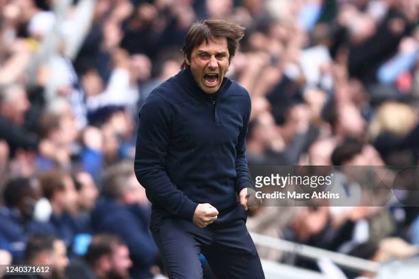 Antonio Conte manager of Tottenham Hotspur celebrates their 1st goal during the Premier League match between Tottenham Hotspur and Leicester City at...