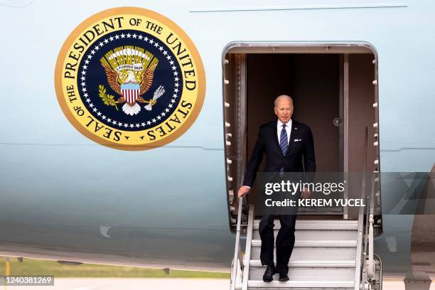 President Joe Biden disembarks from Air Force One at Minneapolis-Sait Paul International Airport in Minneapolis, Minnesota, on May 1, 2022. - Biden...