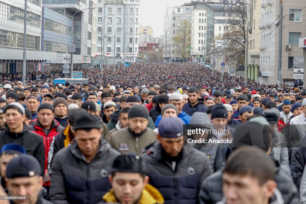 Eid al-Fitr prayer in Moscow