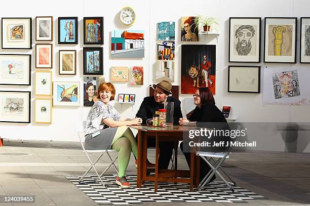 Amanda Innes Patricia Mckenna Photos and Premium High Res Pictures - Getty Images