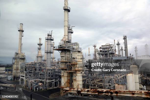 Rodeo San Francisco Refinery Photos and Premium High Res Pictures ...