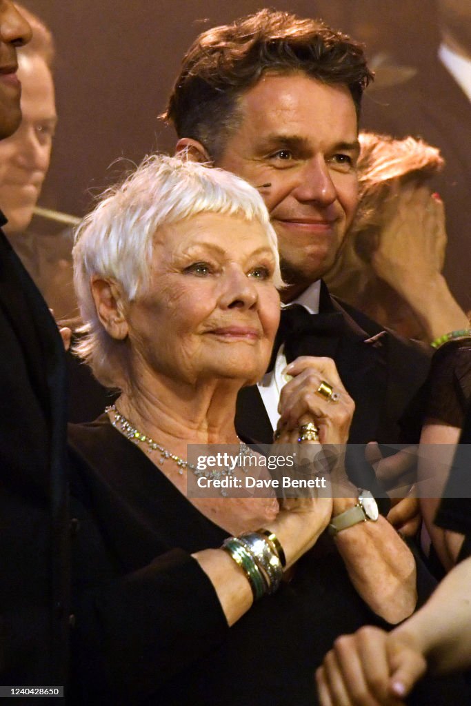 "Sondheim's Old Friends" Gala Performance - Curtain Call & Foyer