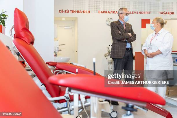 Vice-prime minister and Public Health and Social Affairs minister Frank Vandenbroucke pictured during a visit to a blood donation center of the Red...