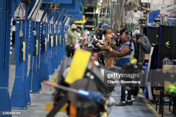 Detroit Manufacturing 80 Detroit Manufacturing Systems Stock Photos, High-Res Pictures, and ...