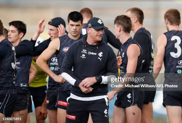 Michael Voss, Senior Coach of the Blues looks on during the Carlton Blues training session at Ikon Park on May 06, 2022 in Melbourne, Australia.