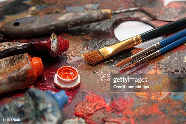 artist's palette - oil paint stock pictures, royalty-free photos & images