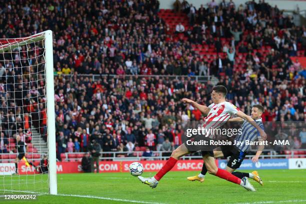 Ross Stewart of Sunderland scores a goal to make it 1-0 during the Sky Bet League One Play-Off Semi Final 1st Leg match between Sunderland and...