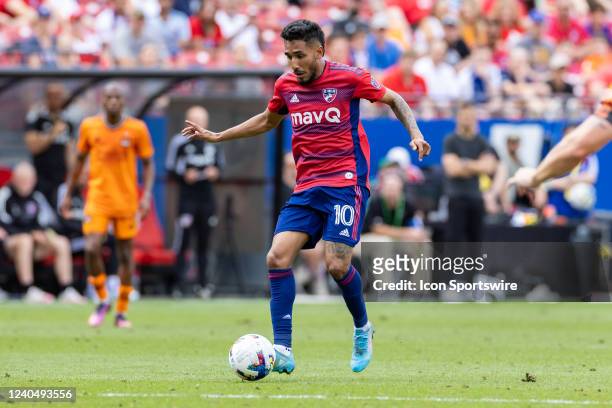 Dallas forward Jesus Ferreira dribbles up field during the MLS soccer game between FC Dallas and the Houston Dynamo on April 23, 2022 at Toyota...