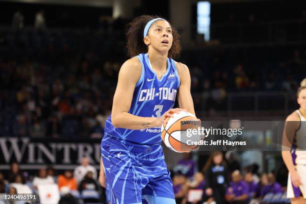 Candace Parker of the Chicago Sky shoots a free throw during the game against the Los Angeles Sparks on May 6, 2022 at United Center in Chicago,...