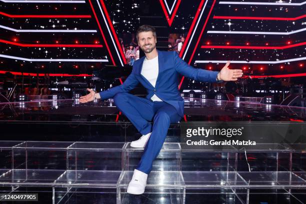 Thore Schölermann on stage during the TV show "The Voice Kids" Finals at Studio Berlin Adlershof on May 6, 2022 in Berlin, Germany.