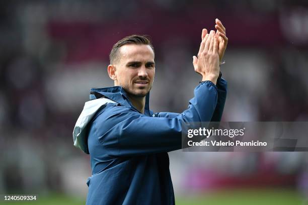 Fabian Ruiz of SSC Napoli celebrates the victory at the end of the Serie A match between Torino FC and SSC Napoli at Stadio Olimpico di Torino on May...