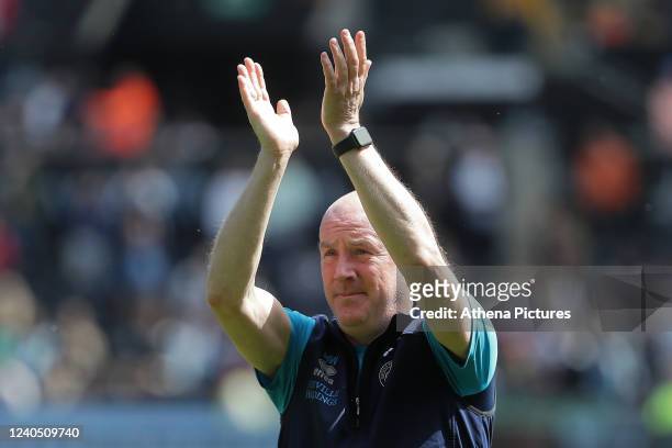 Queens Park Rangers manager Mark Warburton thanks his away supporters after the Sky Bet Championship match between Swansea City and Queens Park...