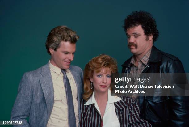 Los Angeles, CA Joseph Bottoms, Anne Schedeen, Randall 'Tex' Cobb promotional photo for the ABC tv series 'Braker'.