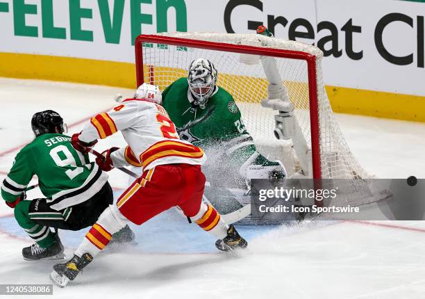 Brett Ritchie 37 Brett Ritchie Ice Hockey Right Winger Stock Photos, High-Res ...