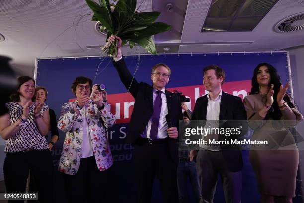 Daniel Guenther, current premier of Schleswig-Holstein and member of the German Christian Democrats , with Tobias von der Heide and Dr. Sabine...