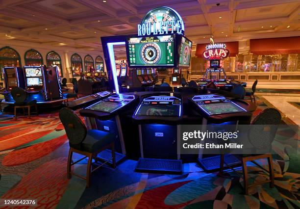 Virtual Roulette Room Electronic Roulette Photos and Premium High Res Pictures - Getty Images