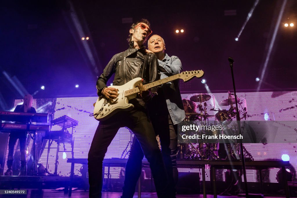 Simple Minds Perform In Berlin