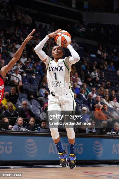 Odyssey Sims of the Minnesota Lynx shoots the ball during the game against the Washington Mystics on May 8, 2021 at Target Center in Minneapolis,...