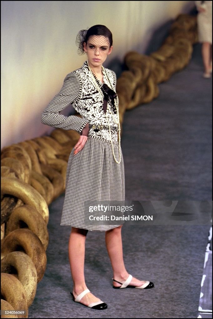 Spring.Summer 2001 -Haute couture fashion show: Chanel In Paris, News  Photo - Getty Images
