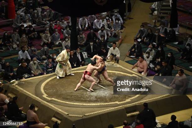 Rikishis of high position in intermediate division of Banzuke compete at Tokyo's Ryogoku Kokugikan during the second Day of the 15-day Summer Grand...