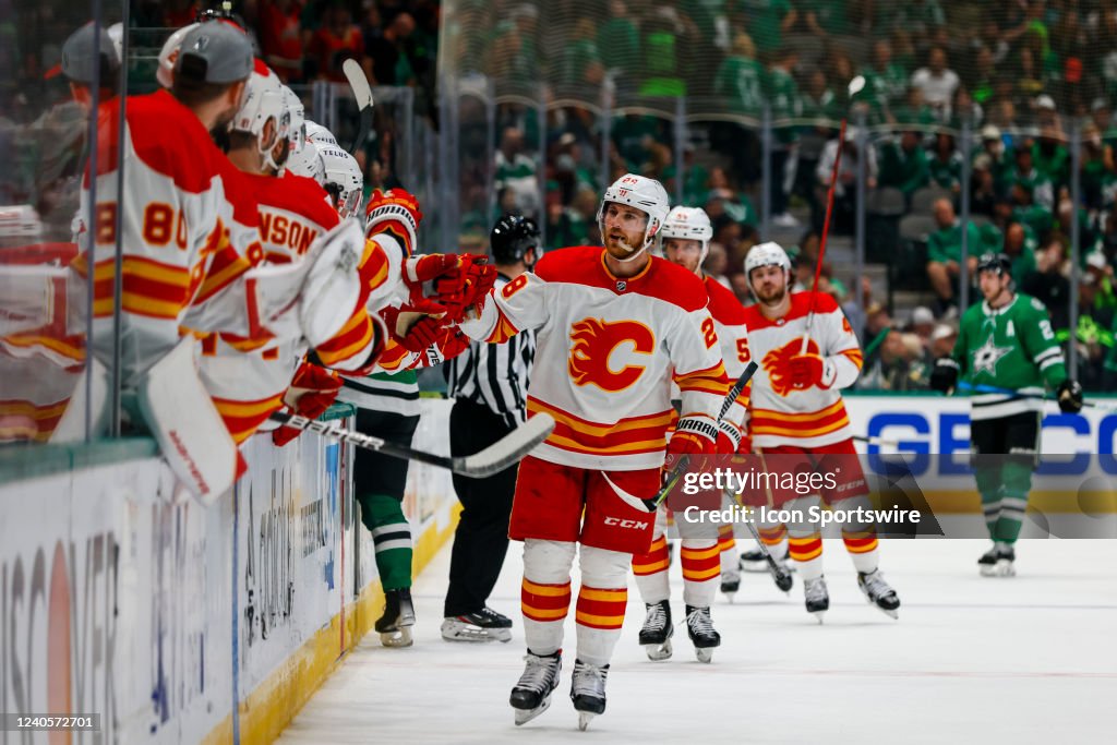 NHL: MAY 09 Playoffs Round 1 Game 4 - Flames at Stars