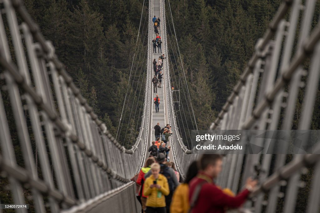 The longest footbridge in the world