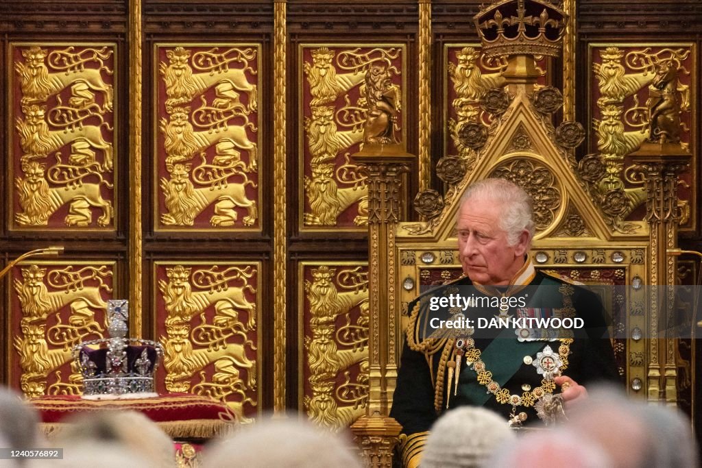 BRITAIN-POLITICS-ROYALS