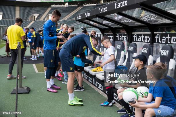 Ukraine refugee children meet Players of the Ukraine national team during a Training Session at Borussia-Park on May 10, 2022 in Moenchengladbach,...