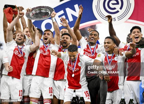Daley Blind of Ajax, Dusan Tadic of Ajax, Noussair Mazraoui of Ajax, Devyne Rensch of Ajax, Jurrien Timber of Ajax, Edson Alvarez of Ajax celebrate...