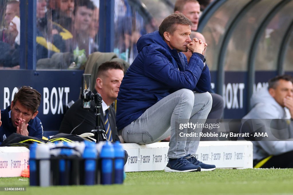 Leeds United v Chelsea - Premier League