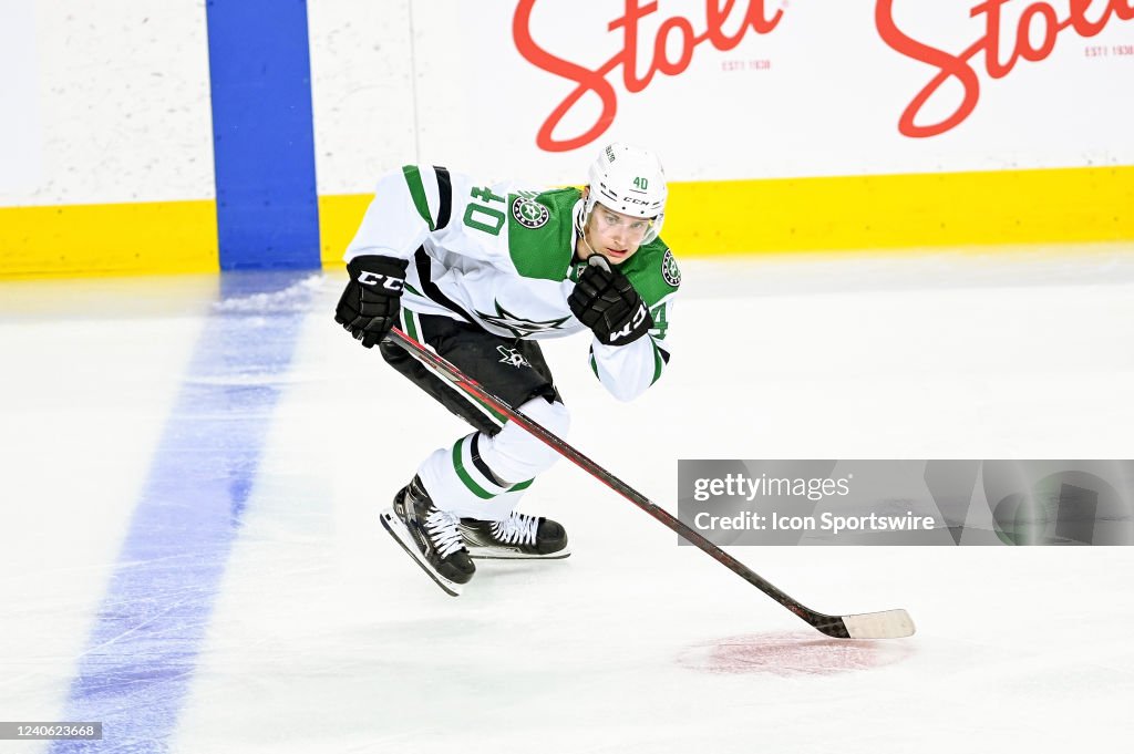 NHL: MAY 11 Playoffs Round 1 Game 5 - Stars at Flames