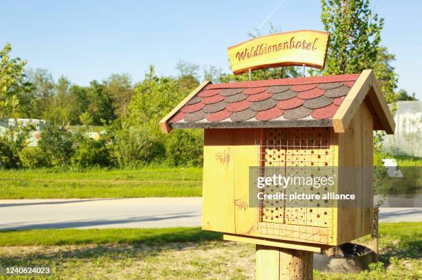 Germany, Neuenburg am Rhein Regional State Garden Show - Landesgartenschau, Gartenschau, Bee Hotel, Bienenhotel, Bees, Bienen, Biene