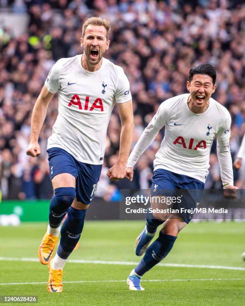 Harry Kane of Tottenham Hotspur celebrates with Son Heung-min after scoring 1st goal during the Premier League match between Tottenham Hotspur and...