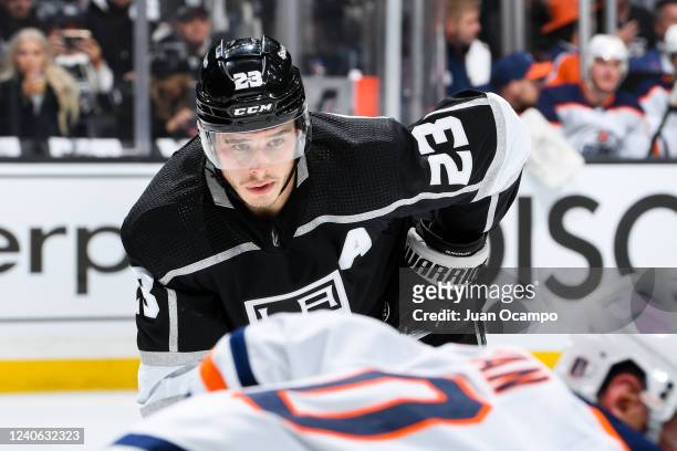 Dustin Brown of the Los Angeles Kings gets ready for the play during Game Six of the First Round of the 2022 Stanley Cup Playoffs against the...