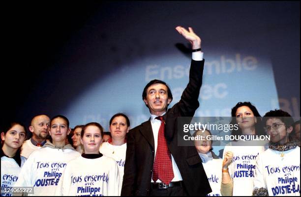 Philippe Douste Blazy launching his campaign In Toulouse, France On January 28,2001 - With Florence Baudis.