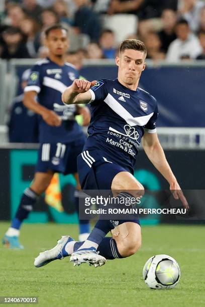 Bordeaux' Ukrainian midfielder Danylo Ihnatenko moves for the ball during the French L1 football match between Girondins de Bordeaux and FC Lorient...