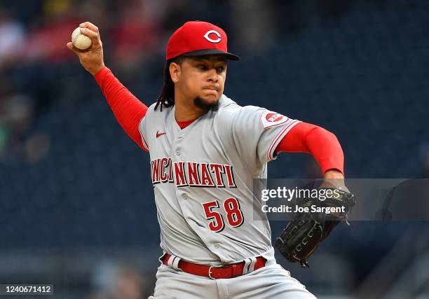 Luis Castillo of the Cincinnati Reds pitches in the first inning during the game against the Pittsburgh Pirates at PNC Park on May 14, 2022 in...