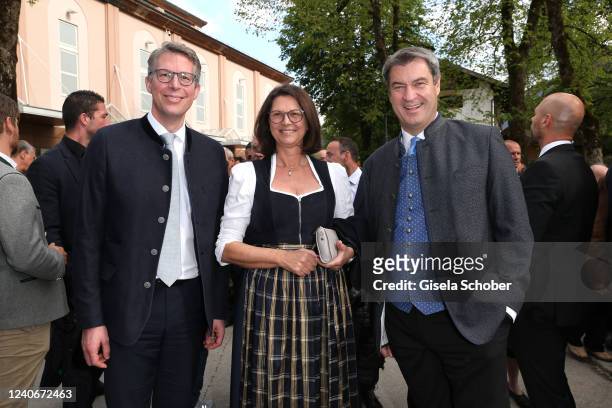 Minister Markus Blume, Ilse Aigner and Prime Minister of Bavaria Markus Söder during the 42nd Oberammergauer Passionsspiele at Passionstheater on May...