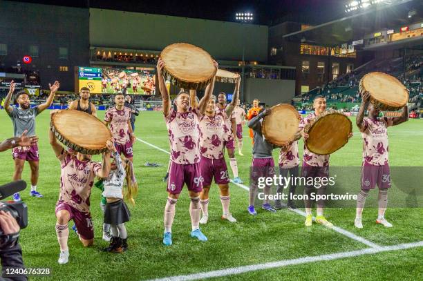 Timbers Fans Portland Timbers Fans Photos and Premium High Res Pictures - Getty Images