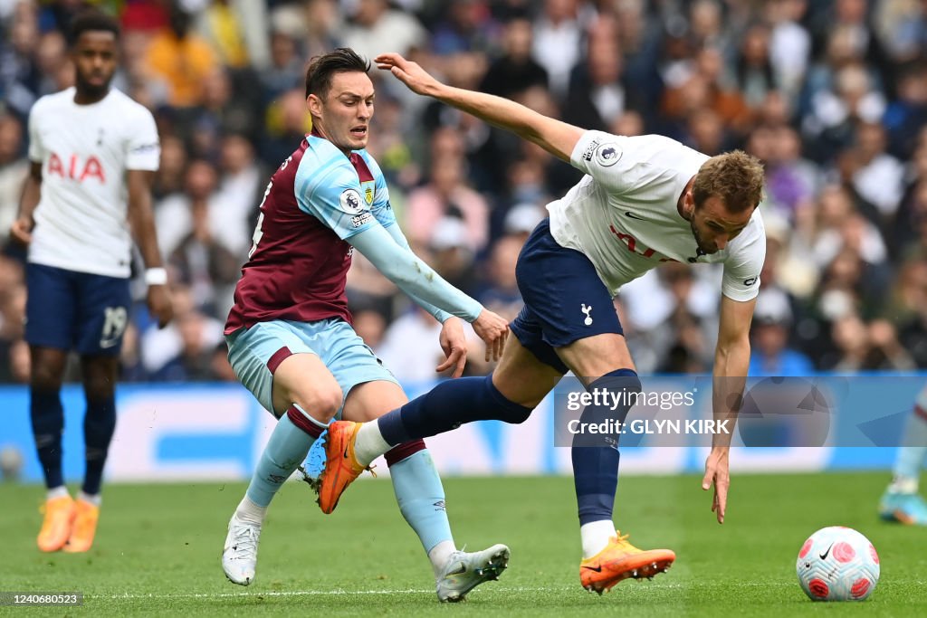 FBL-ENG-PR-TOTTENHAM-BURNLEY