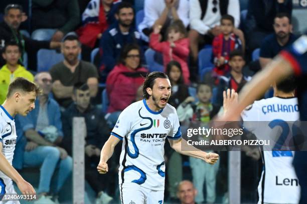 Inter Milan's Italian defender Matteo Darmian celebrates after opening the scoring during the Italian Serie A football match between Cagliari and...